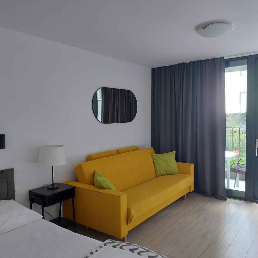 Apartments Sindy And Mendy With Parking Space In The Garage Dubrovnik Exterior photo